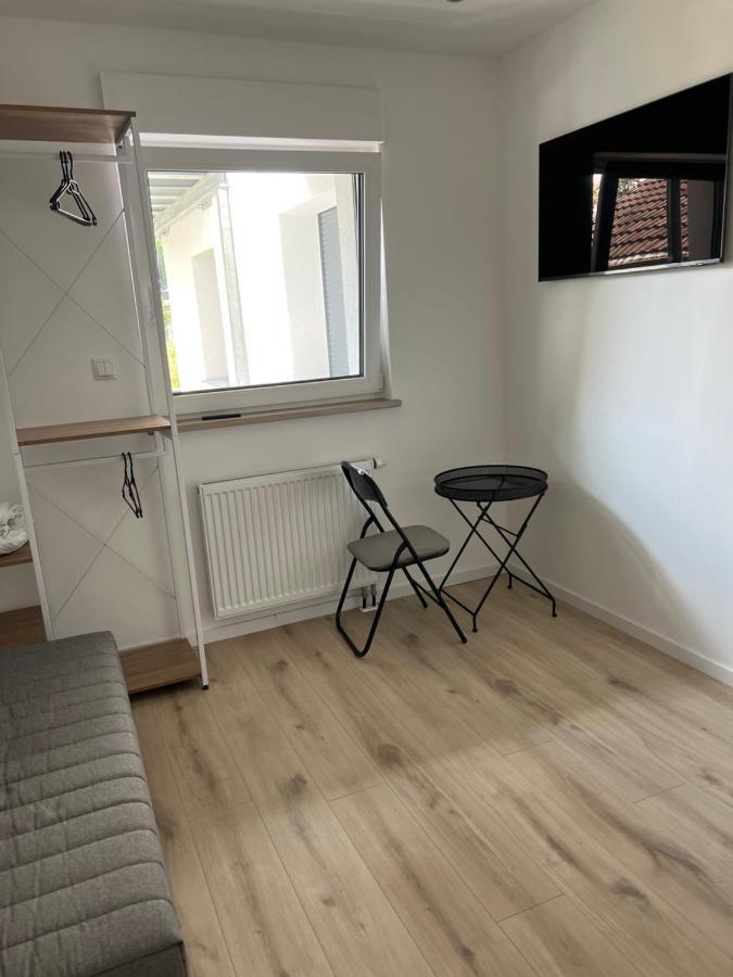 Huerth/Koeln Gaestewohnung Bagian luar foto