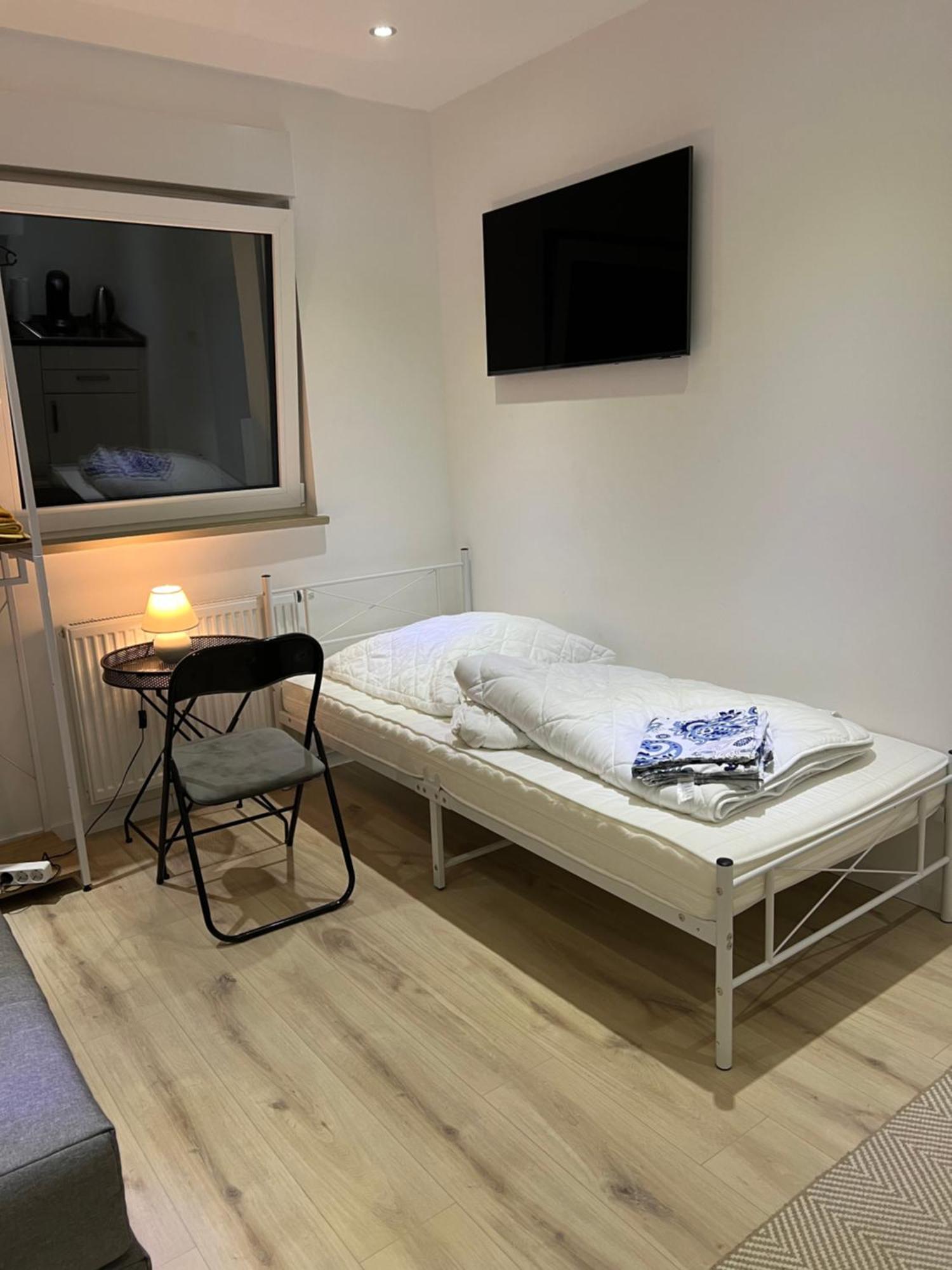Huerth/Koeln Gaestewohnung Bagian luar foto